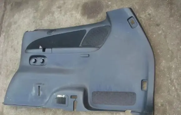 Mazda MPV Other sill/pillar trim element