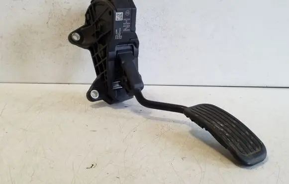 Toyota Corolla E210 E21 Accelerator throttle pedal 7811002190 19140A1 24556817444
