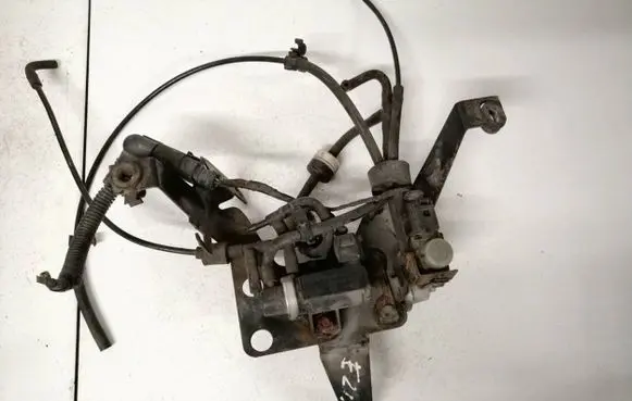 Volkswagen Touareg I Turbo solenoid valve 1J0906627C 72290303