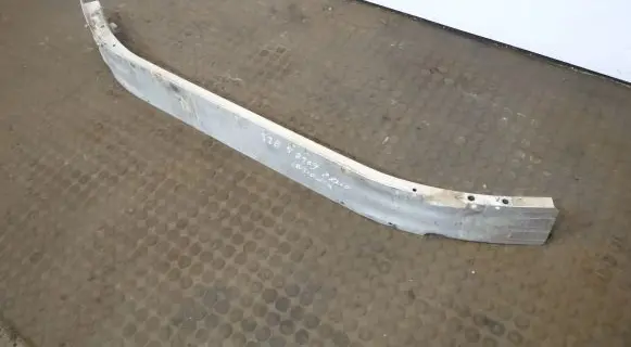 Opel Insignia A Front bumper support beam