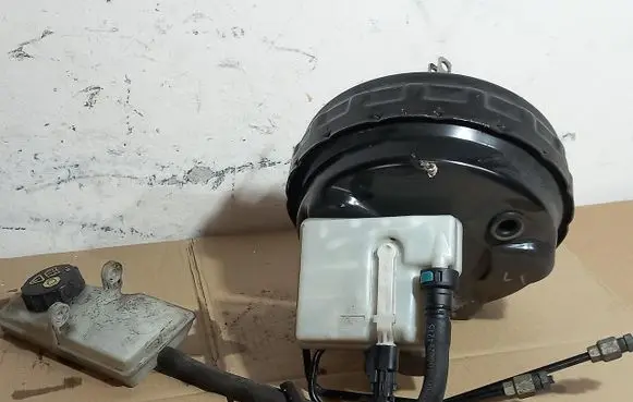 Ford Galaxy Brake booster 6G912B195PG