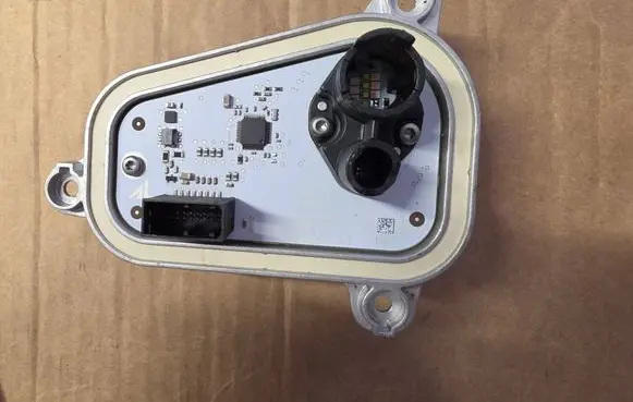 Audi e-tron LED ballast control module 1473000725