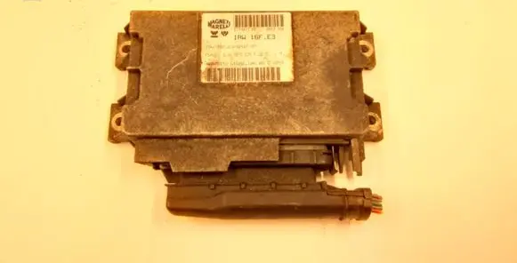Fiat Punto (188) Engine control unit/module IAW16FE3 46545152