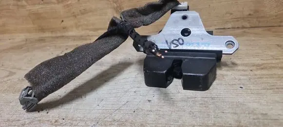 Volvo V50 Tailgate/trunk/boot lock/catch/latch 31276698