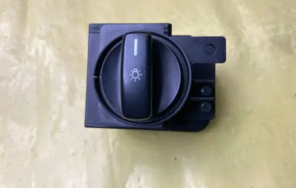 Mercedes-Benz B W245 Light switch 1695453004