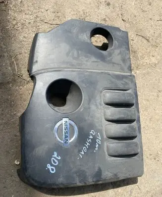 Nissan Qashqai Engine cover (trim)