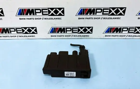 BMW 1 F20 F21 Ignition amplifier control unit 8647255