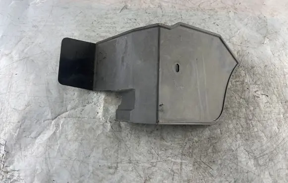 Opel Vectra C Battery tray 24438484 0086022