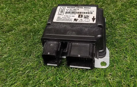 Ford Fusion II Airbag control unit/module DS7T14B321BB 0285012050
