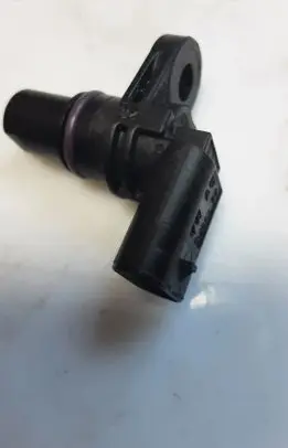 Audi Q7 4M Camshaft speed sensor 04C907601