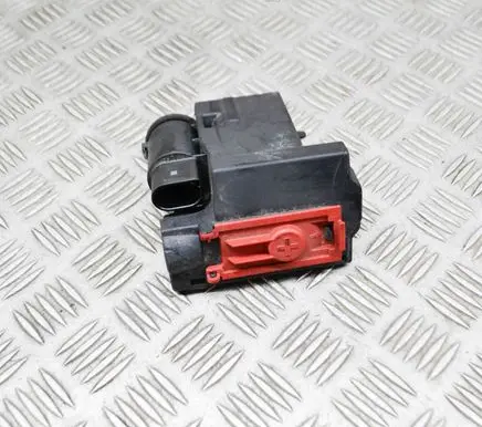 Audi A5 Current control relay 8W0941823F