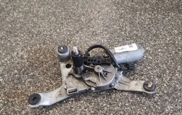 Mitsubishi Carisma Rear window wiper motor 0390206514