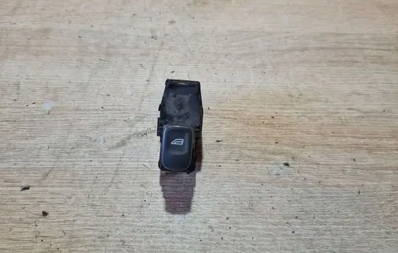 Volvo V70 Electric window control switch 4970