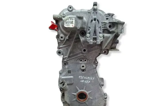 Renault Clio IV Timing belt guard (cover) S27649757 135020123R