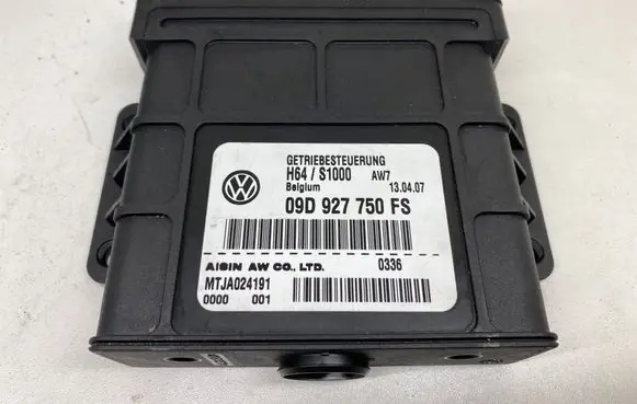 Audi Q7 4L Gearbox control unit/module 09D927750FS