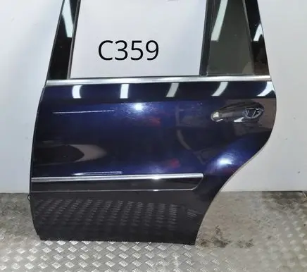 Mercedes-Benz GL X164 Rear door C359