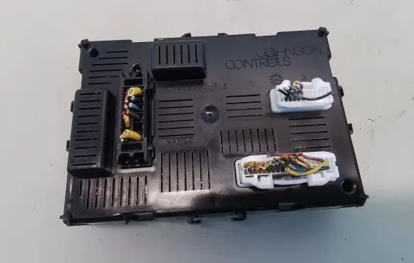 Nissan Note (E11) Comfort/convenience module 284B29U00A
