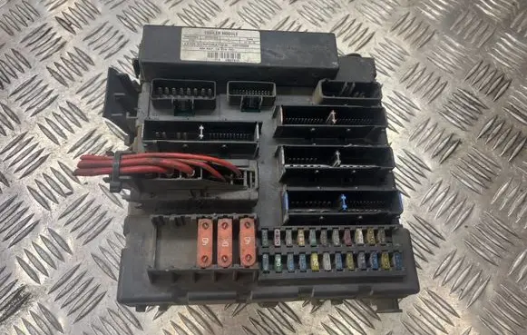 Opel Vectra C Fuse box set 460023260