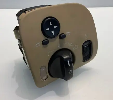 Mercedes-Benz C W203 Light switch A2035450604 24406574724 04055619