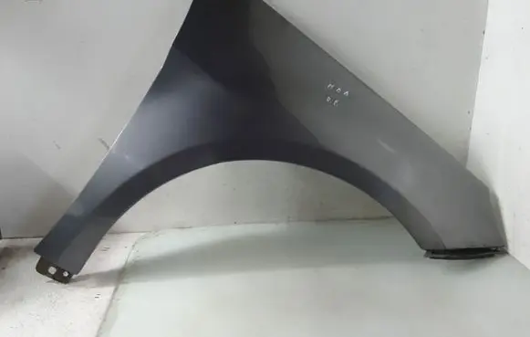 Mercedes-Benz B W245 Fender 
