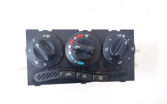 Mercedes-Benz A W168 Climate control unit 1688300485 0123099