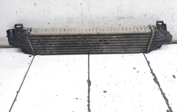 Ford Focus C-MAX Intercooler radiator 3M5H9L440AE