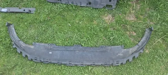 Volkswagen Golf VIII Front bumper lip 5H0805915A