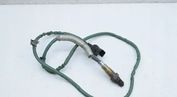 Mercedes-Benz E C207 W207 Lambda probe sensor A0065422718