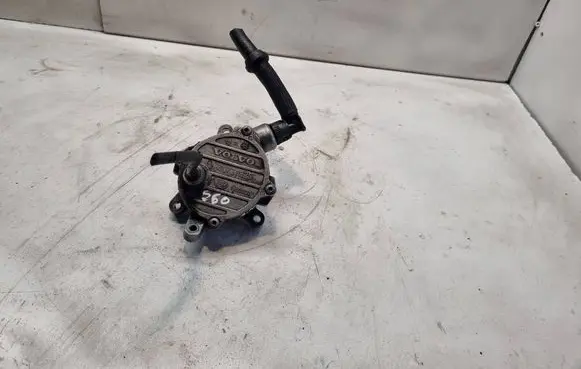 Volvo S60 Vacuum pump 30731825