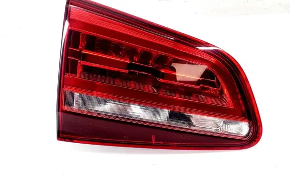 Volkswagen Sharan Tailgate rear/tail lights 7N0945307