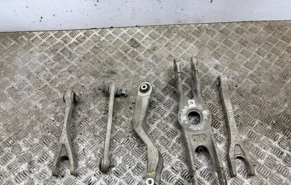 Mercedes-Benz E AMG W213 Rear upper control arm/wishbone A2059800