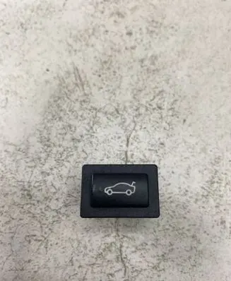 BMW 5 E60 E61 Tailgate opening switch 6921846