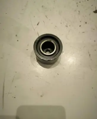 Volvo V50 Timing belt tensioner F232326