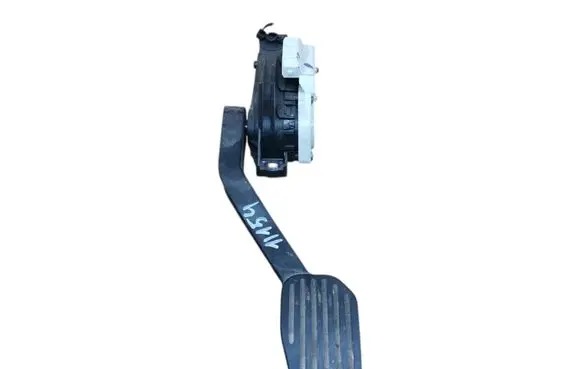Volvo S60 Accelerator throttle pedal 30683517