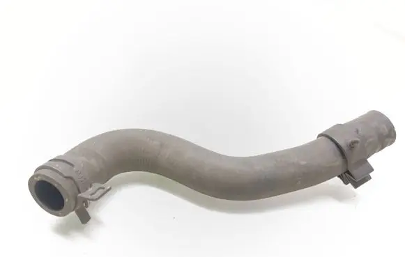 Mercedes-Benz CLS C218 X218 Engine coolant pipe/hose A2128300996