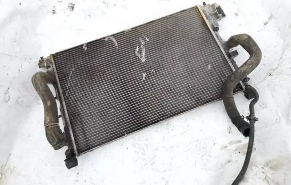 Opel Vectra C Coolant radiator 24418345