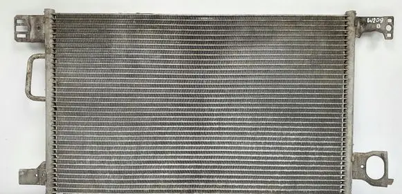 Mercedes-Benz CLK A209 C209 A/C cooling radiator (condenser) A2035002154