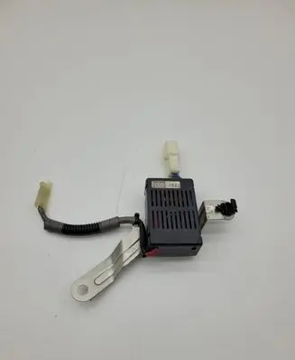 Lexus IS 220D-250-350 Antenna control unit 05370C25S2B