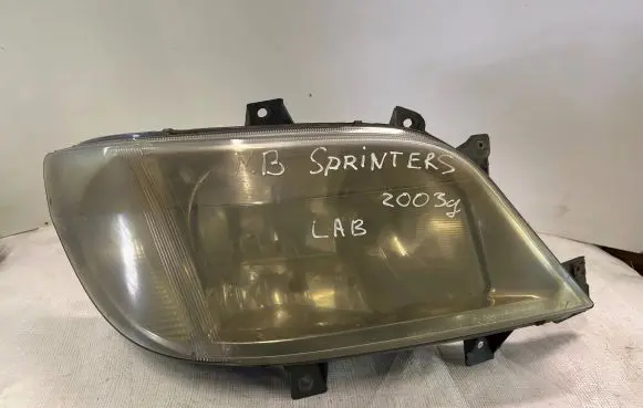 Mercedes-Benz Sprinter W901 W902 W903 W904 Headlight/headlamp 4401137R 10943011000