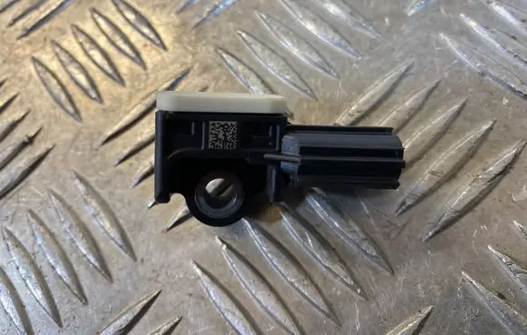 Subaru Outback (BS) Airbag deployment crash/impact sensor 98237AL020 91510965 150523100