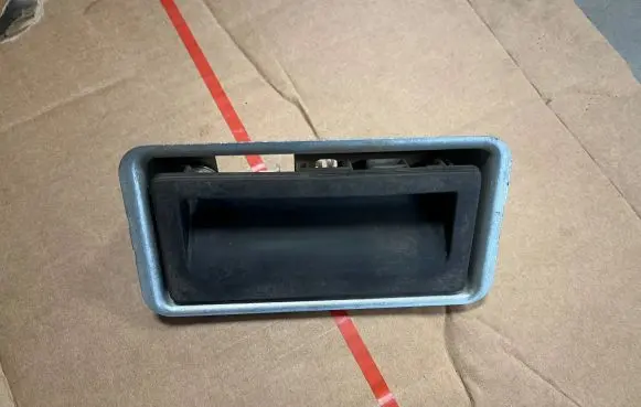 Audi Q5 SQ5 Tailgate/boot open switch button 5N0827566T