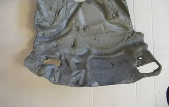 BMW 3 F30 F35 F31 Heat shield in engine bay 547030