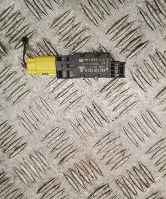 Audi A3 S3 8P Airbag deployment crash/impact sensor 4b0959643d