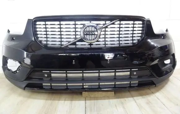 Volvo XC40 Front bumper 31449359