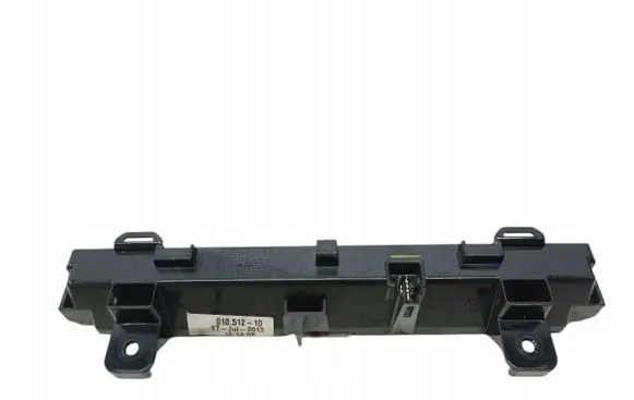 Volkswagen Jetta VI Third/center stoplight 176369