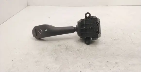 BMW 3 E46 Indicator stalk 8363668K 01104010