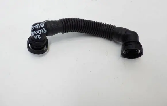 Volkswagen Tiguan Allspace Breather hose/pipe 05L103493A