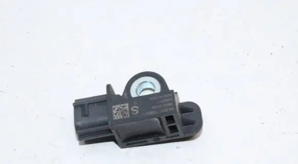 Nissan X-Trail T32 Airbag deployment crash/impact sensor 988303RA0A