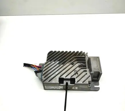 BMW 8 G15 Sound amplifier 9832609