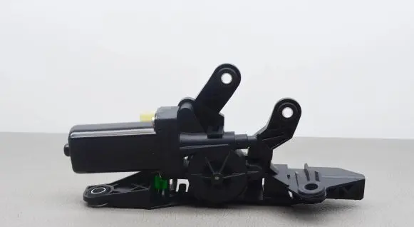 Audi A5 8T 8F Seat belt adjustment motor 8F0857759